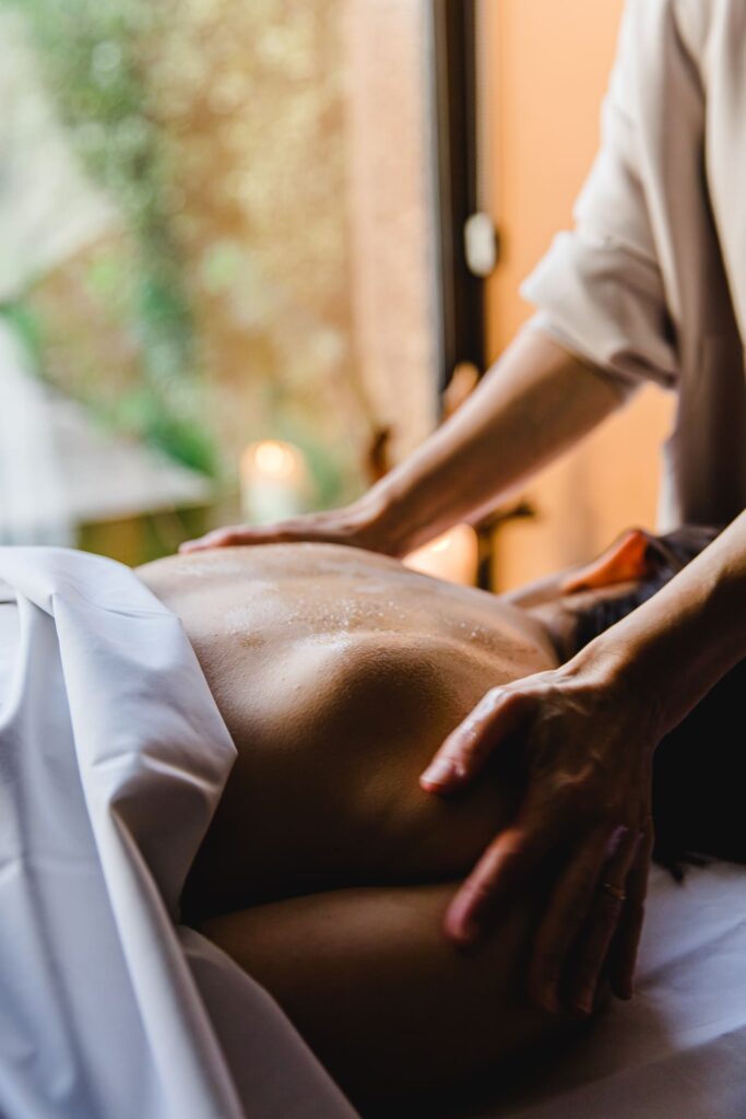 Duurzaam overnachten: de mooiste (en eerlijkste) plekjes in de natuur 14 Cooking and Nature Emotional hotel - Portugal - Wellness massage