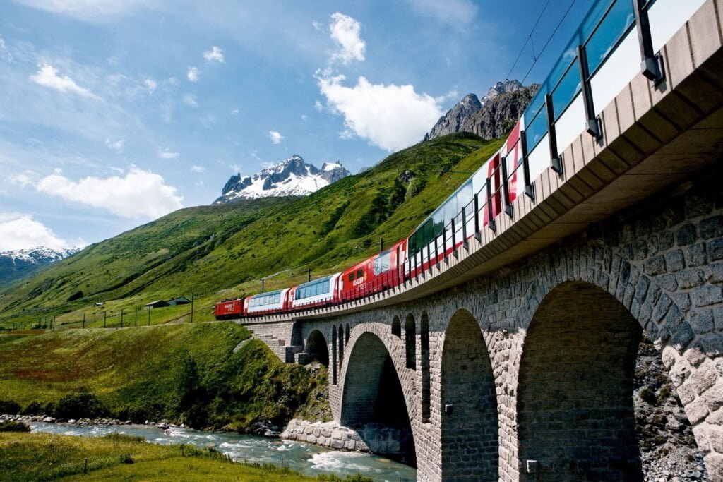 Glacier-Express_grand train tour zwitserland