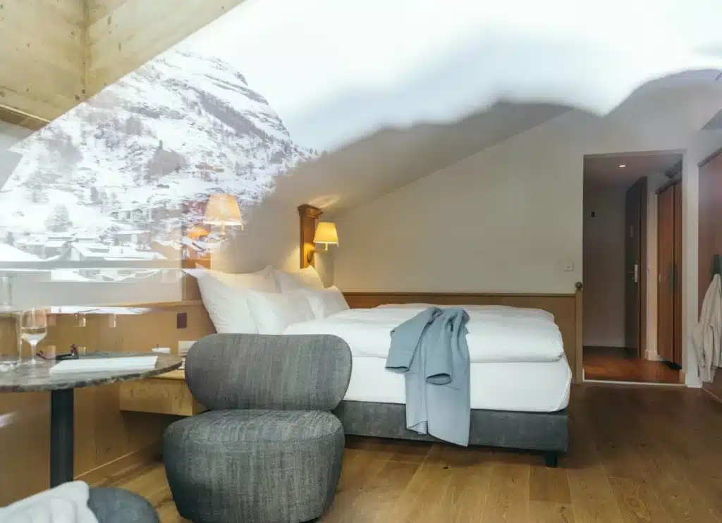 hotel-la-couronne-zermatt-matterhorn-view