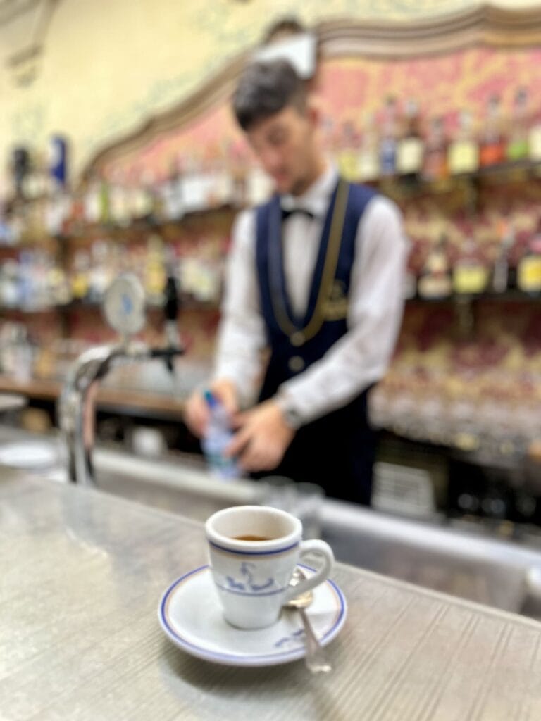 Koffie in bar - turijn