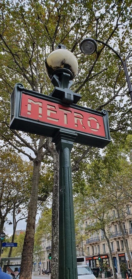 Metro Parijs