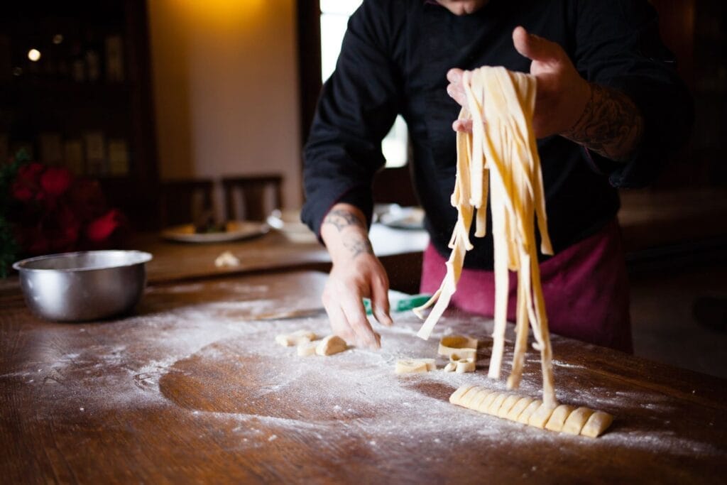 Mooiste autoroutes Toscane: 6 routes + kaart 3 Fattoria di Maiano - pasta maken