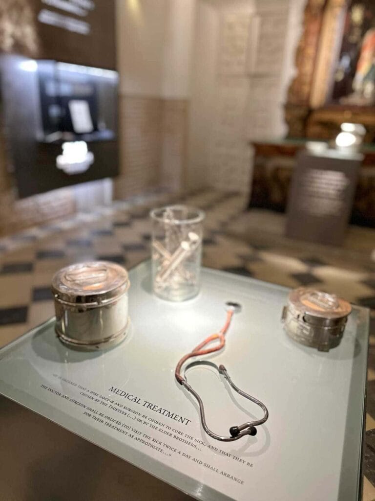 Museo Hospital de la Santa Resurrección - medische attributen