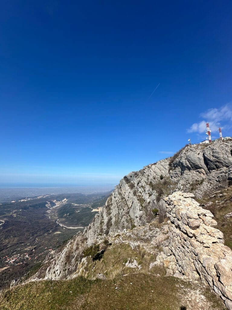 Berg bij Kruja - Sari Salltik
