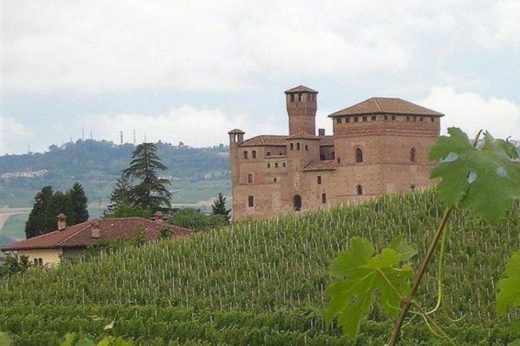 Piemonte - Alba - castello grinzane cavour