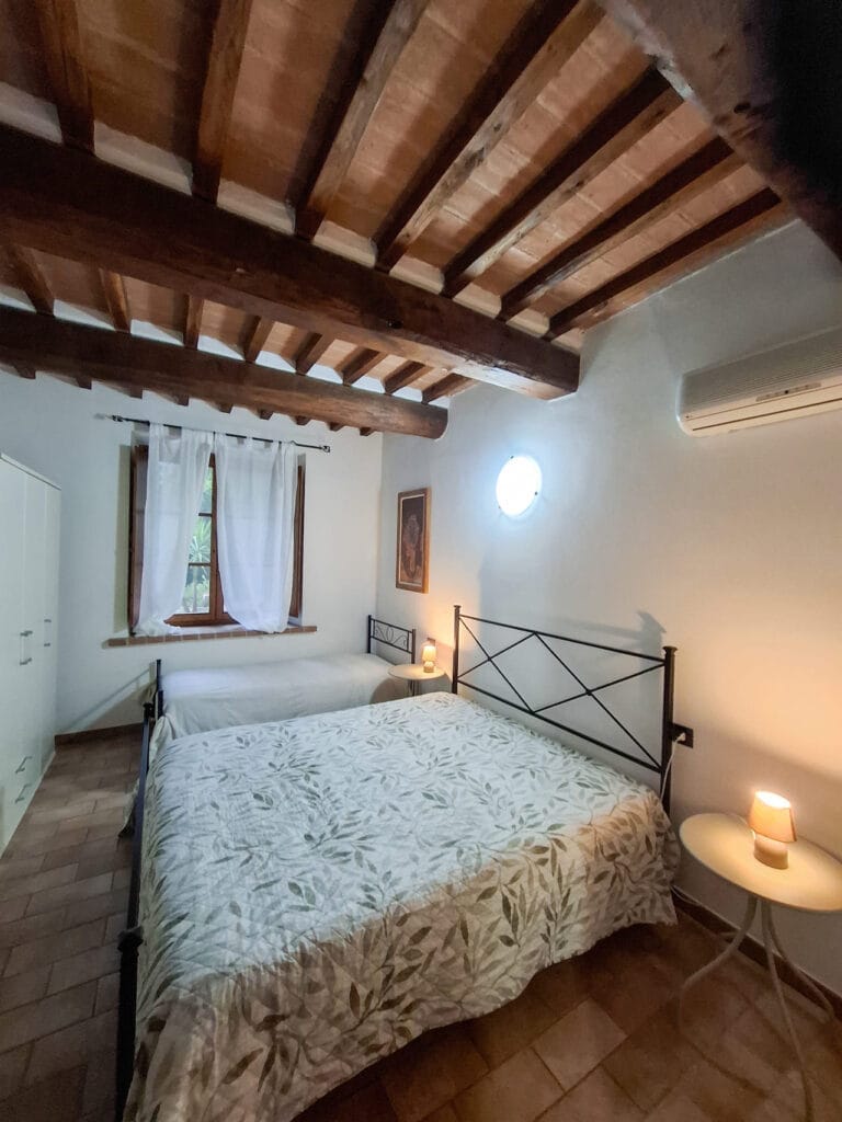 Agriturismo e glamping Serraiola Alta - appartement slaapkamer - 3 bedden