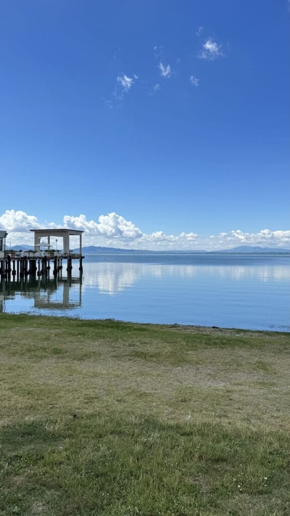 Fietspad Trasimenomeer - Passignano - meer