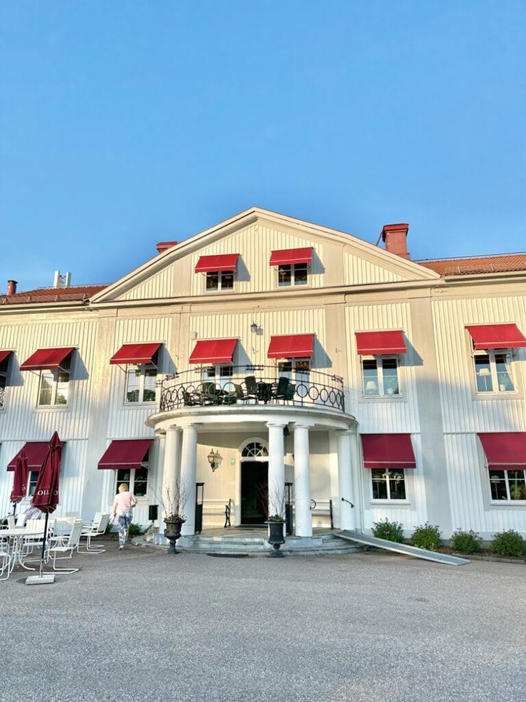 Hoofdgebouw van Hotel Dömle Herrgård.