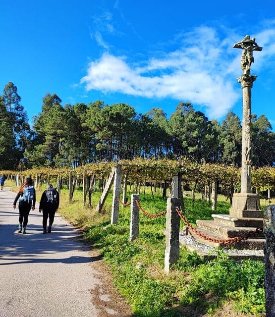 O Salnés Camino Portugues - wandelen langs kruis