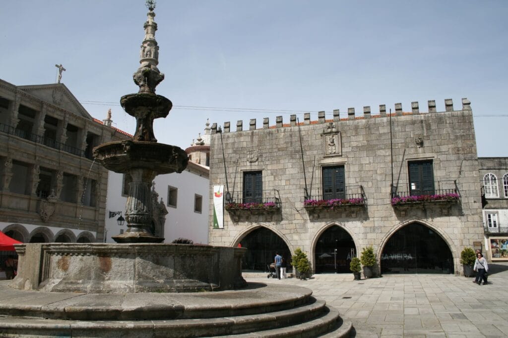 Viana do Castelo - plein met fontein