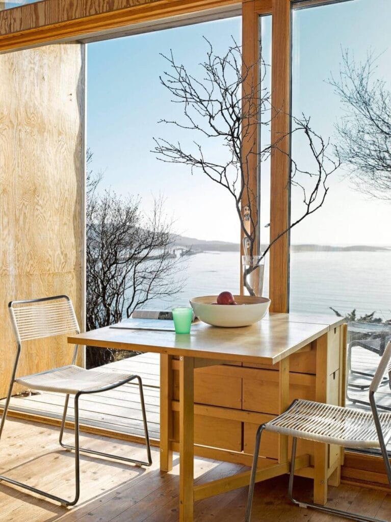 Groene stedentrip Trondheim Noorwegen 32 Stokkoya strandhotell - interieur met uitzicht