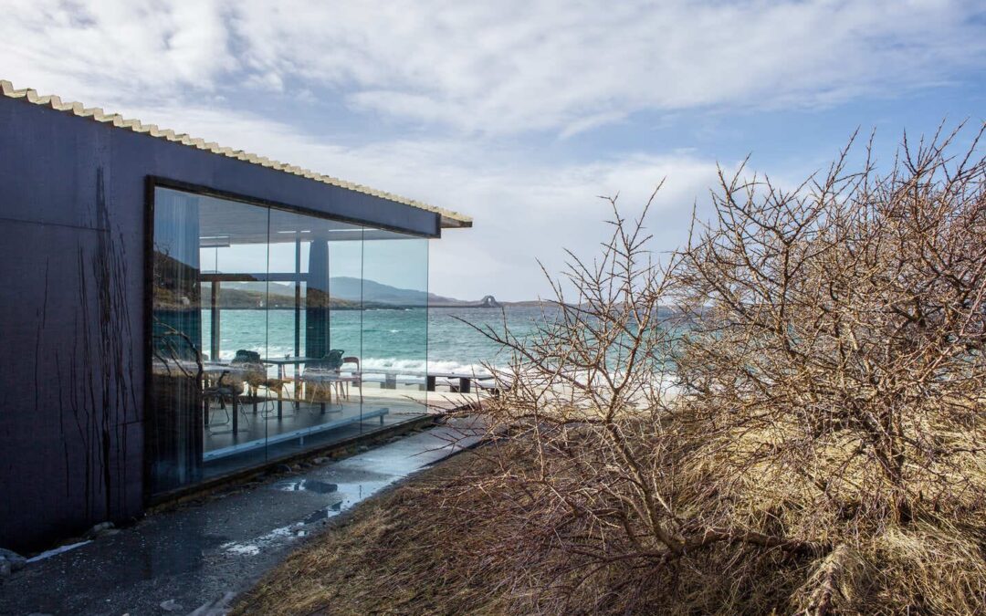 Stokkoya strandhotell - restaurant aan zee