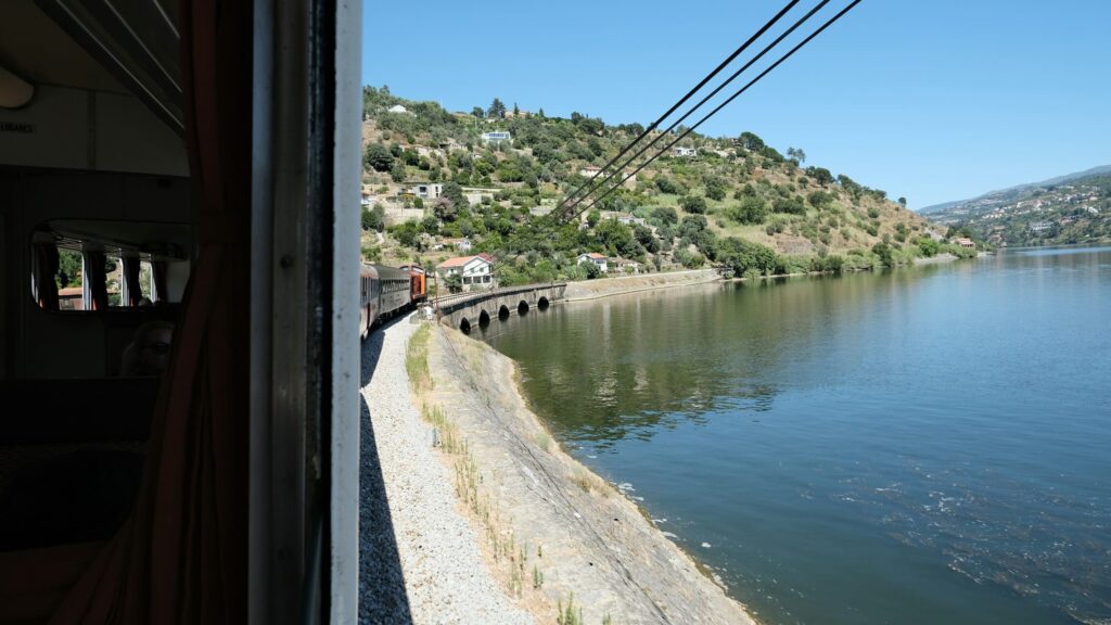 linha do douro - trein douro portugal