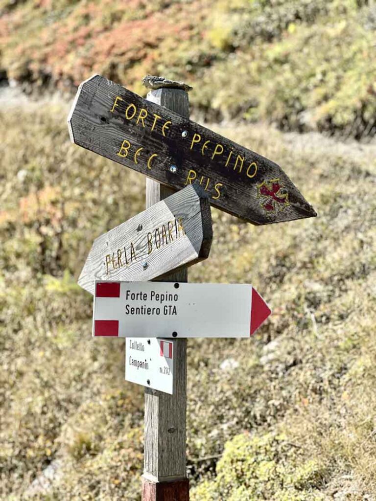 De Alpen bij Cuneo ontdekken op de Via del Sale 13 Bewegwijzering Alta via del sale