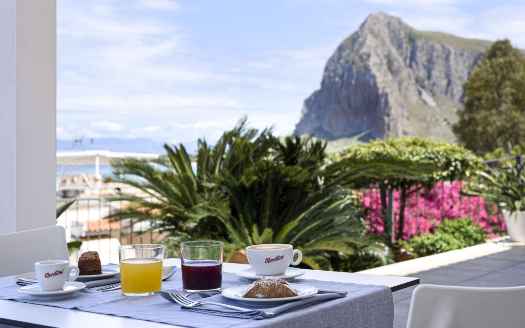 Hotel Auralba - ontbijttafel