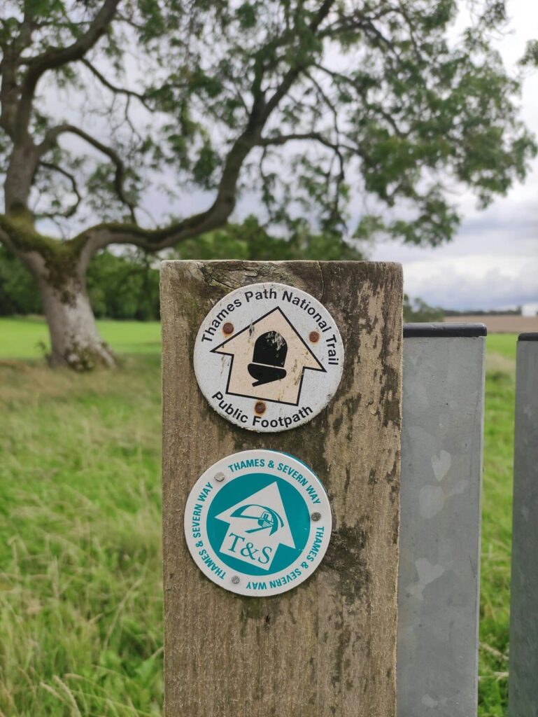 Themes path national trail - bordje