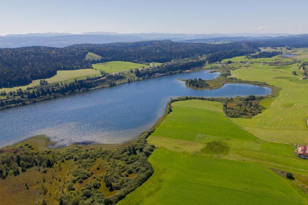 Haut Jura - lac de l'abbaye