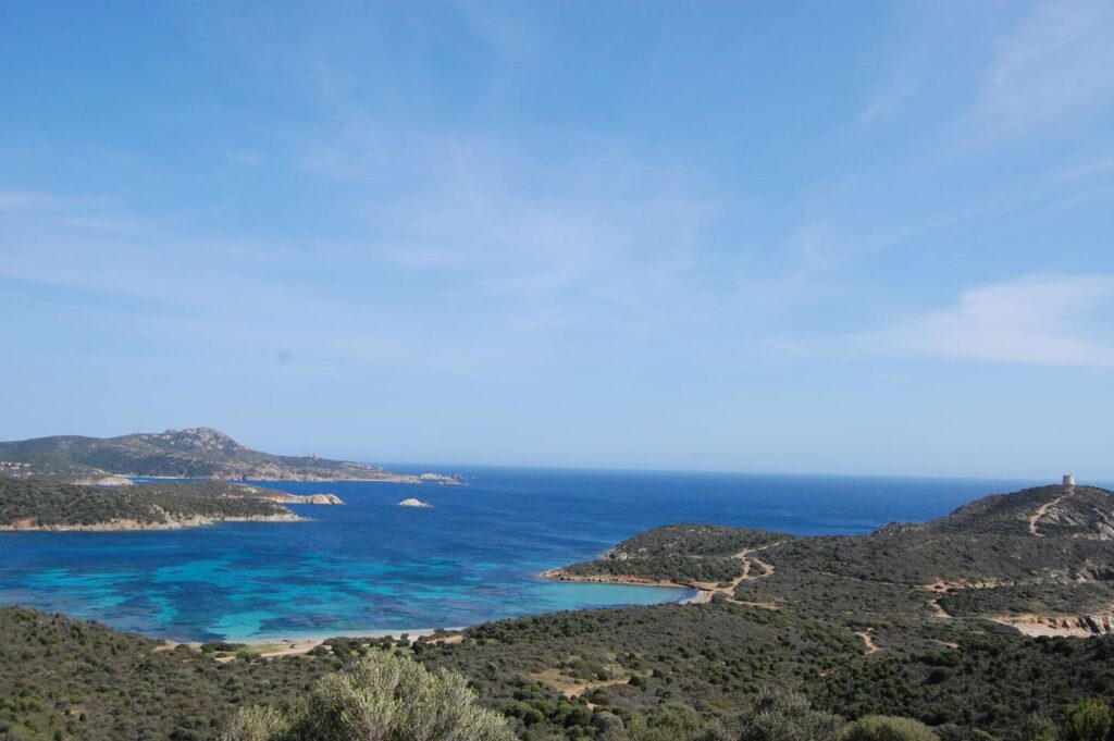 Sardinie - kust - blauw water