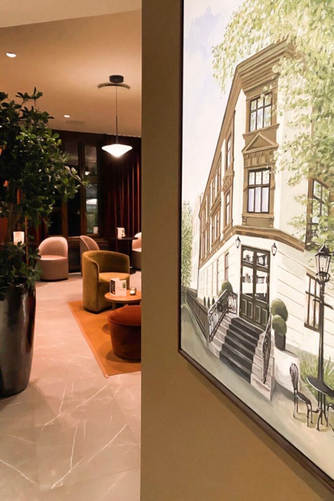Rondreis Midden Noorwegen: 7-daagse winter rondreis 2 Oslo - hotel Saga lobby