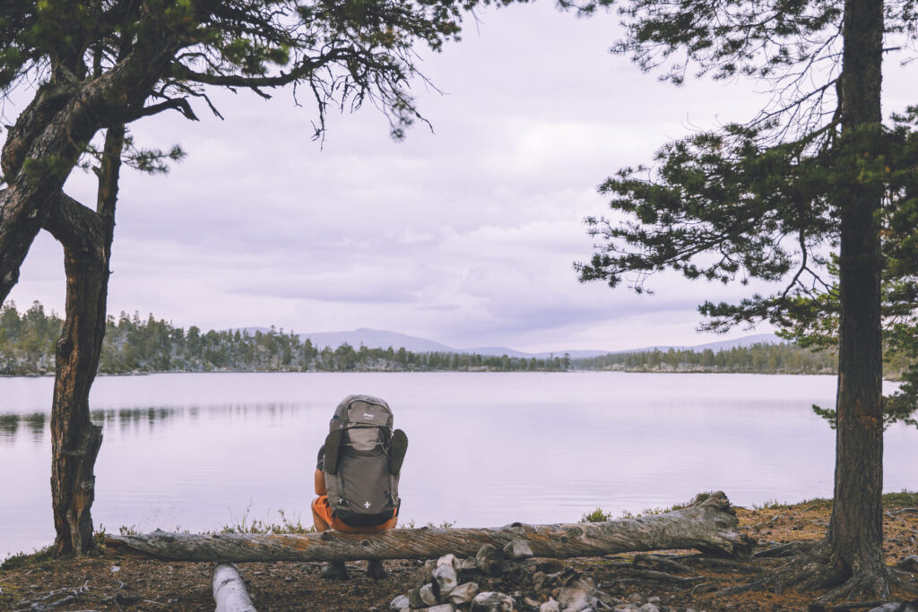 Femundsmarka_uitrusten bij meer