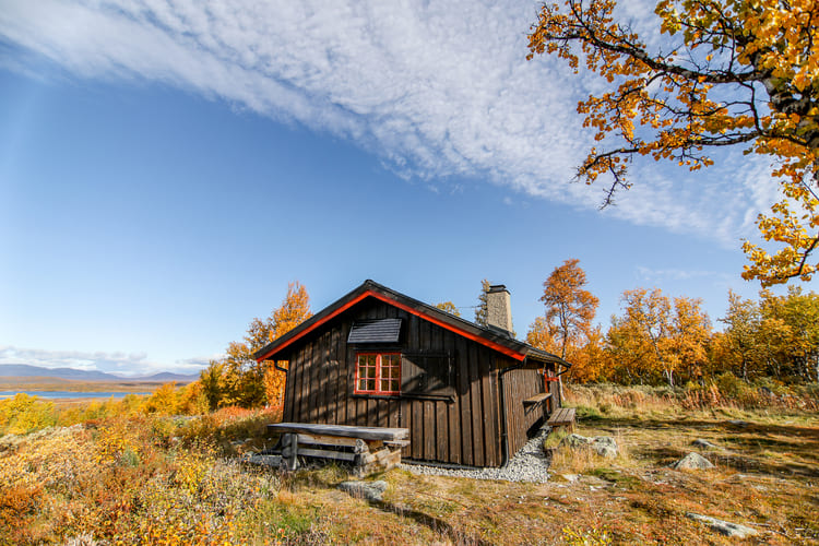 Skriurusten Langsua National Park - huisje in herfst