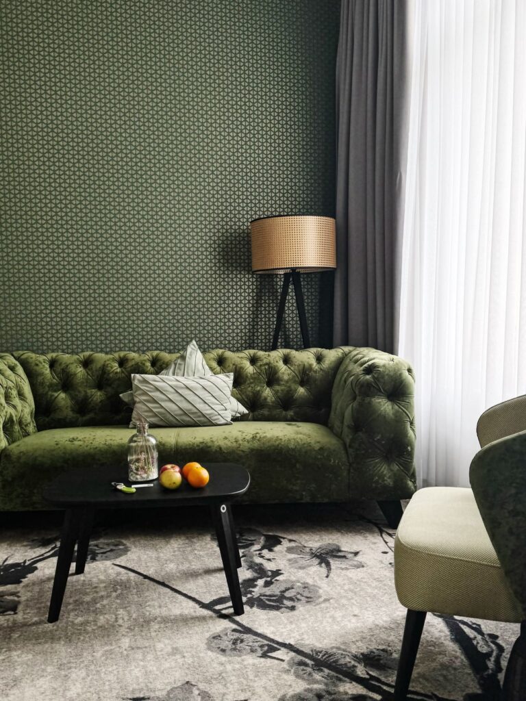 Stedentrip Lübeck & Travemünde: van Hanzestad naar de Amazone van het Noorden 19 Liho hotel - bank