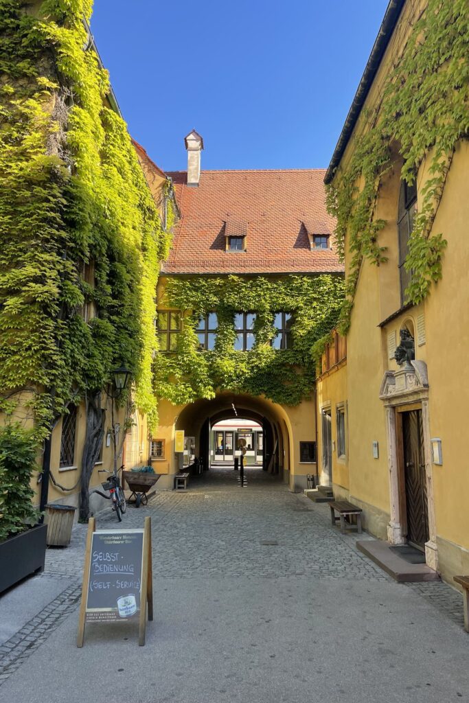 Fuggerei 1