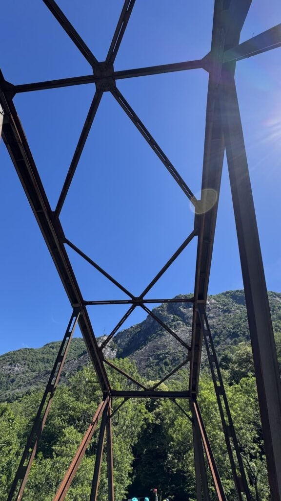Valle maggia - oude spoorbrug