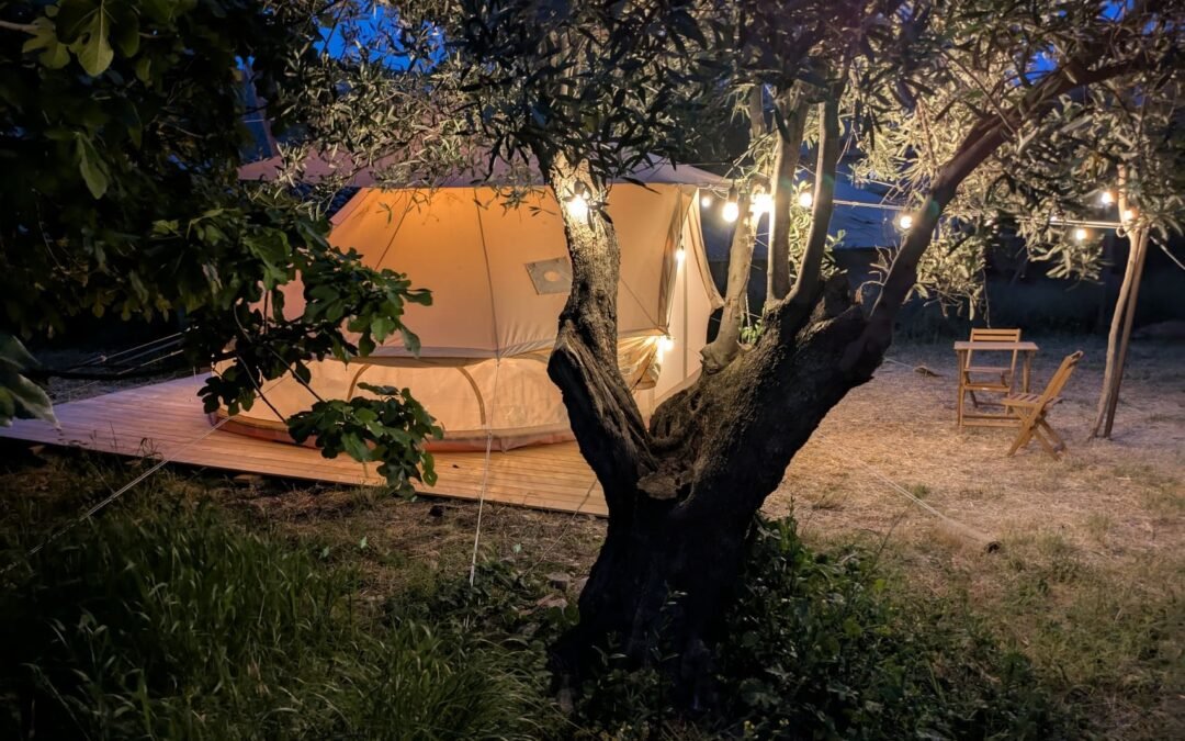 I giardini del caramante - glampingtent - avond buiten
