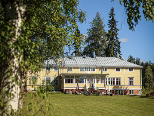 Landhaus Kekkola - tuin en huis
