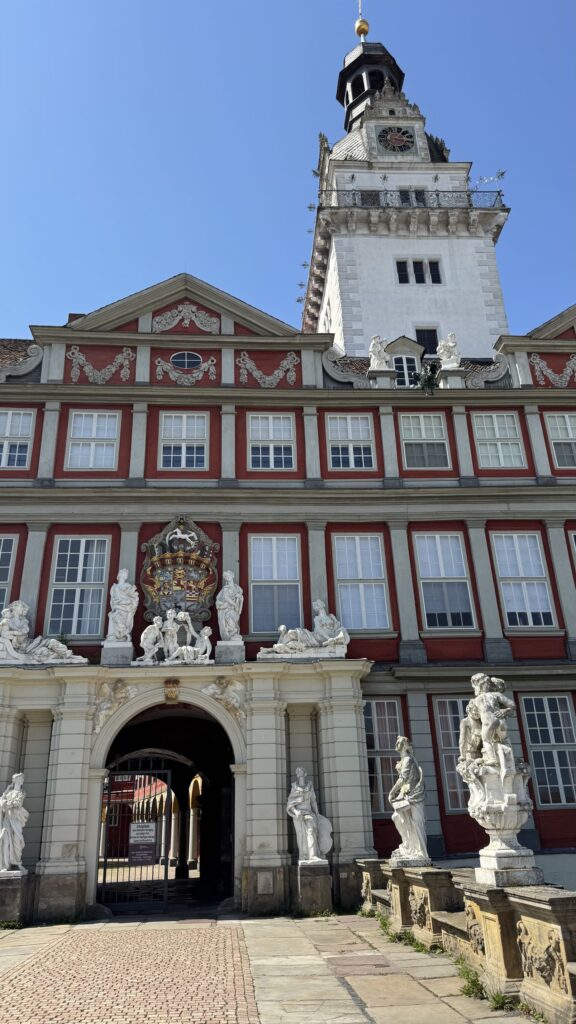Wolfenbüttel: de stad die nooit gebombardeerd werd 7 wolfenbuttel - hauptkirche facade