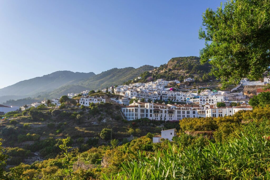 Alora en de Guadalhorce-vallei: onbekend achterland van Malaga 12 Frigiliana - andalusie - wit dorpje