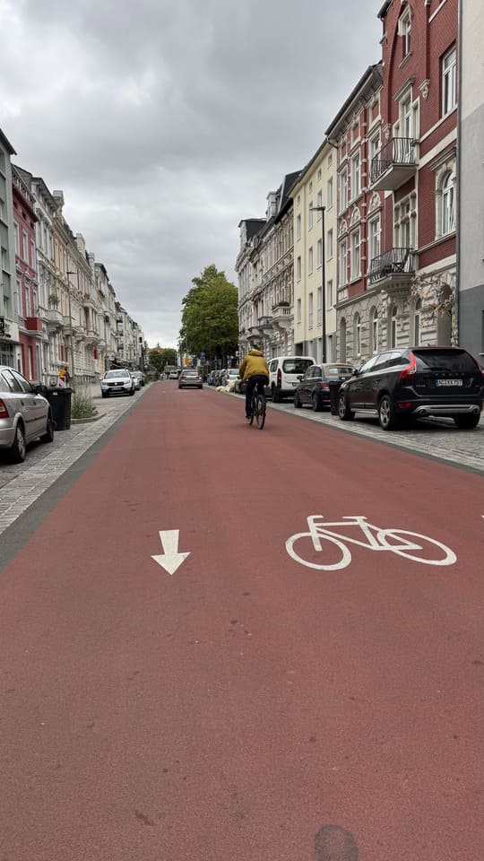 Groen Aken: citytrip met bos, biotuin en Karel de Grote 18 Aken - Frankenberger viertel - fietspad