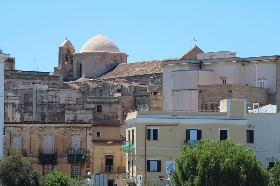 Puglia - Taranto Skyline
