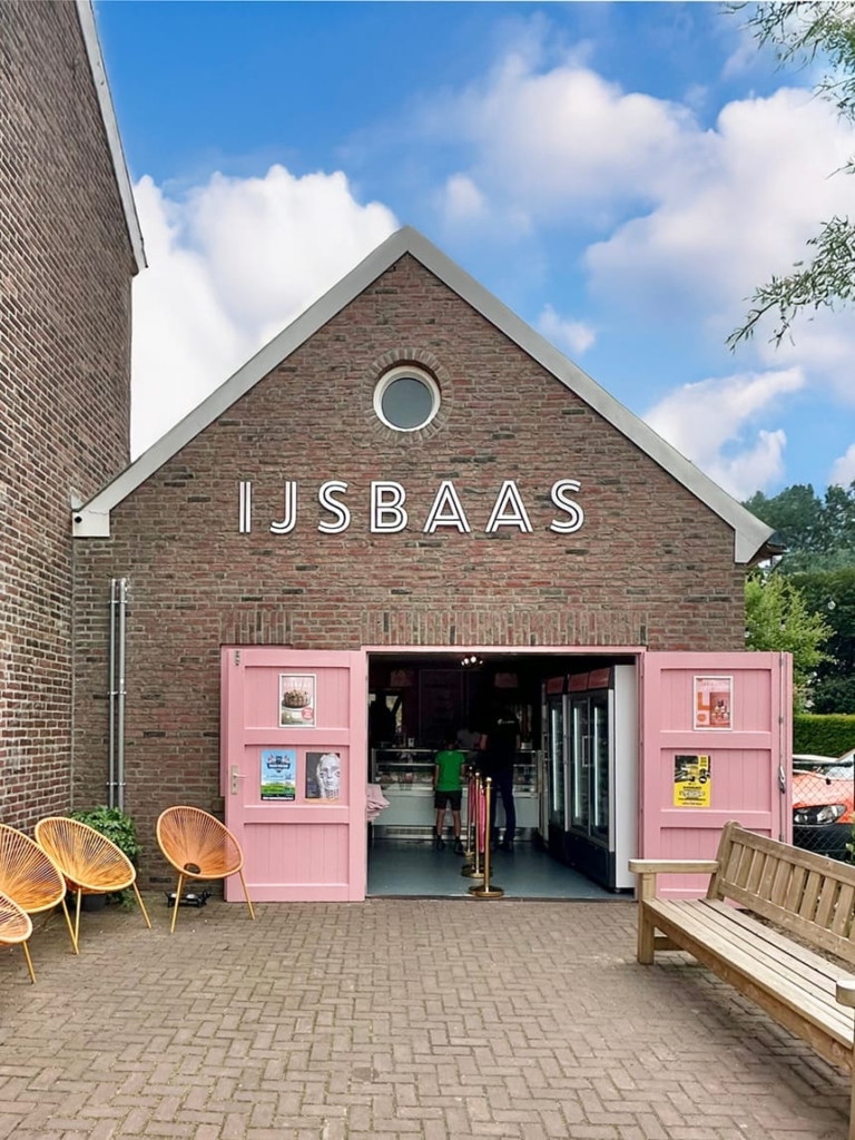 Zuid-Limburg anders: duurzaam op reis door het heuvelland 34 IJsbaas - ijswinkel in Margraten