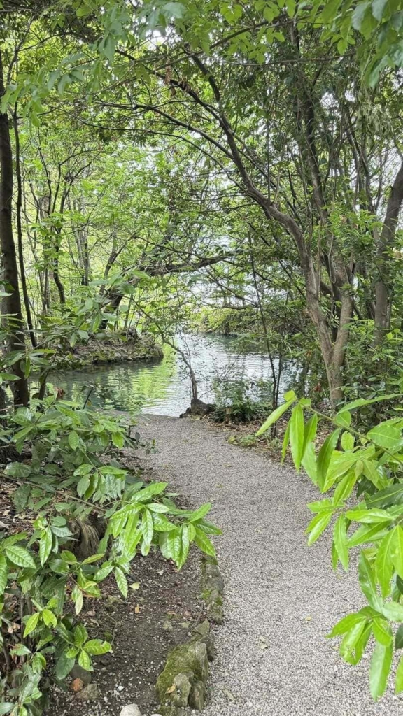 Isola del Garda - Stream on the Island