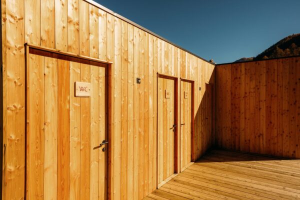 Camping Mistral_openbare toiletten